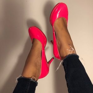 Hot Pink Heels